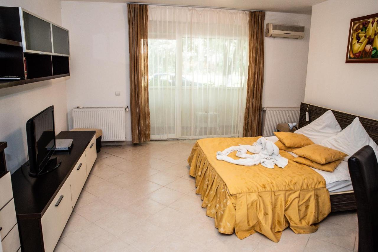Club Onix Apartments 尼普顿 外观 照片