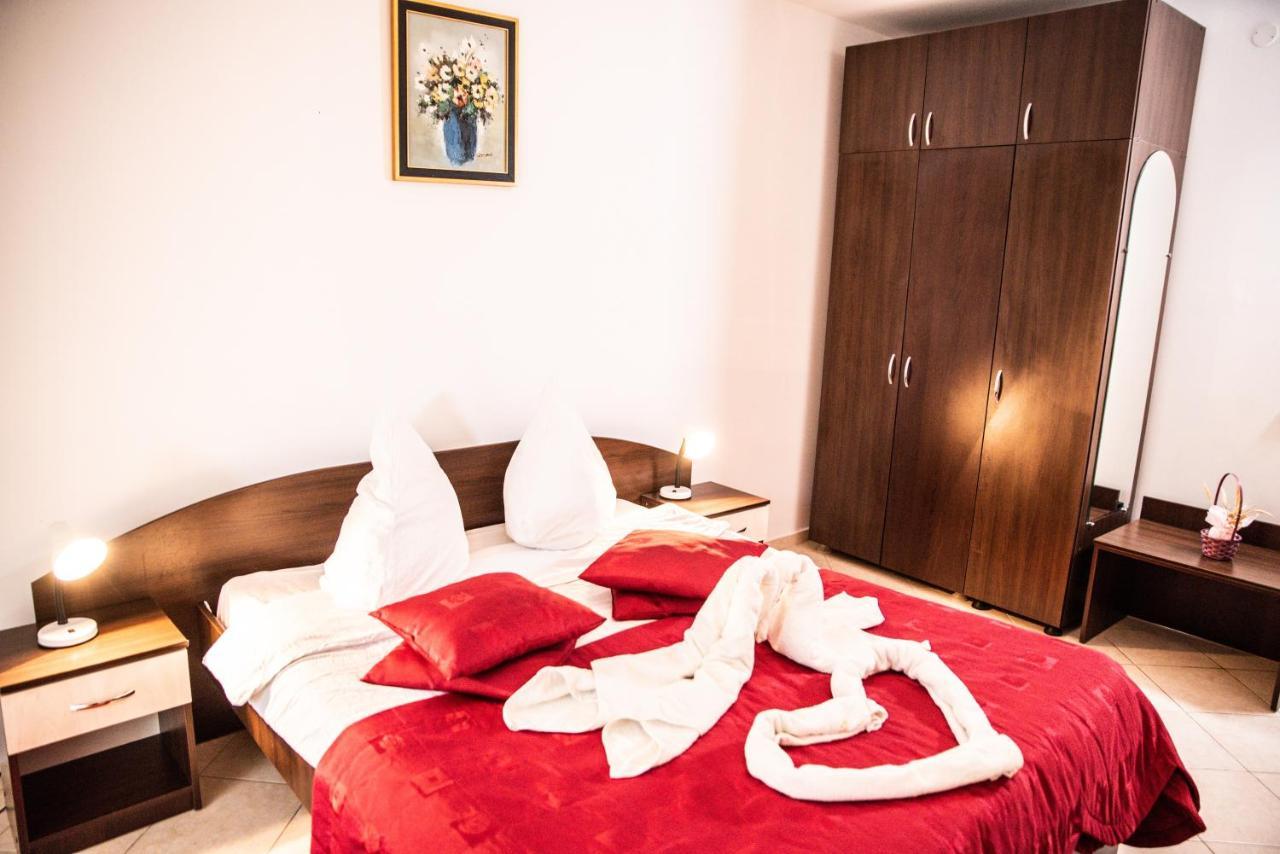 Club Onix Apartments 尼普顿 外观 照片